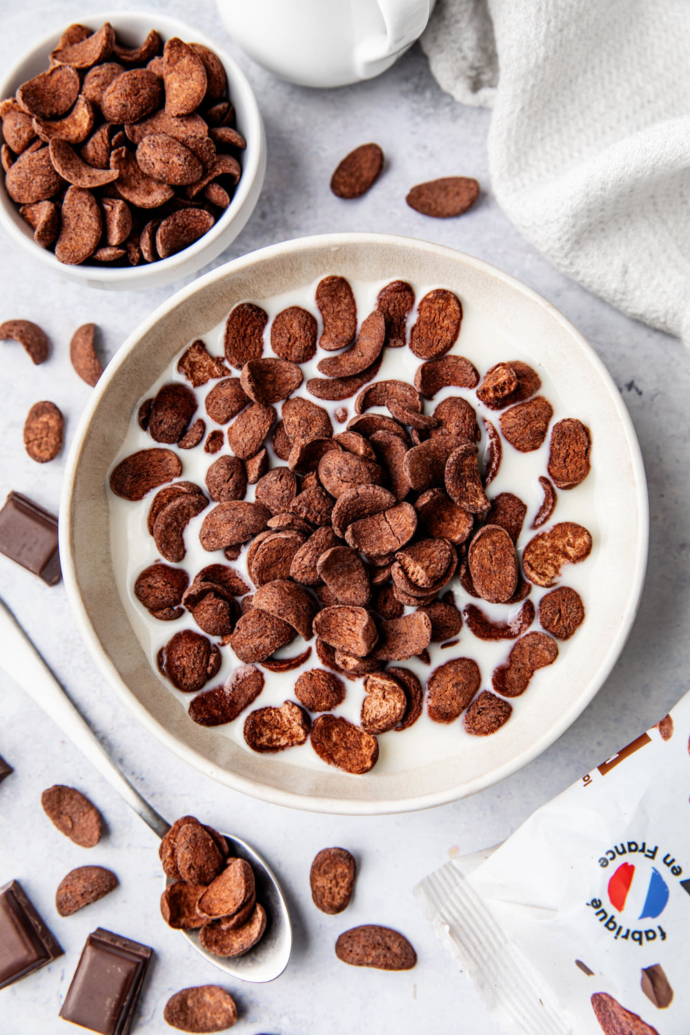 Les PAF de Funkie : ce délicieuses pétales chocolatées qui vous rappelleront des souvenirs... Les PAF, ce sont les céréales de notre enfance à la composition irréprochable, avec seulement 5 ingrédients et Nutriscore A. Fabriquées en France.