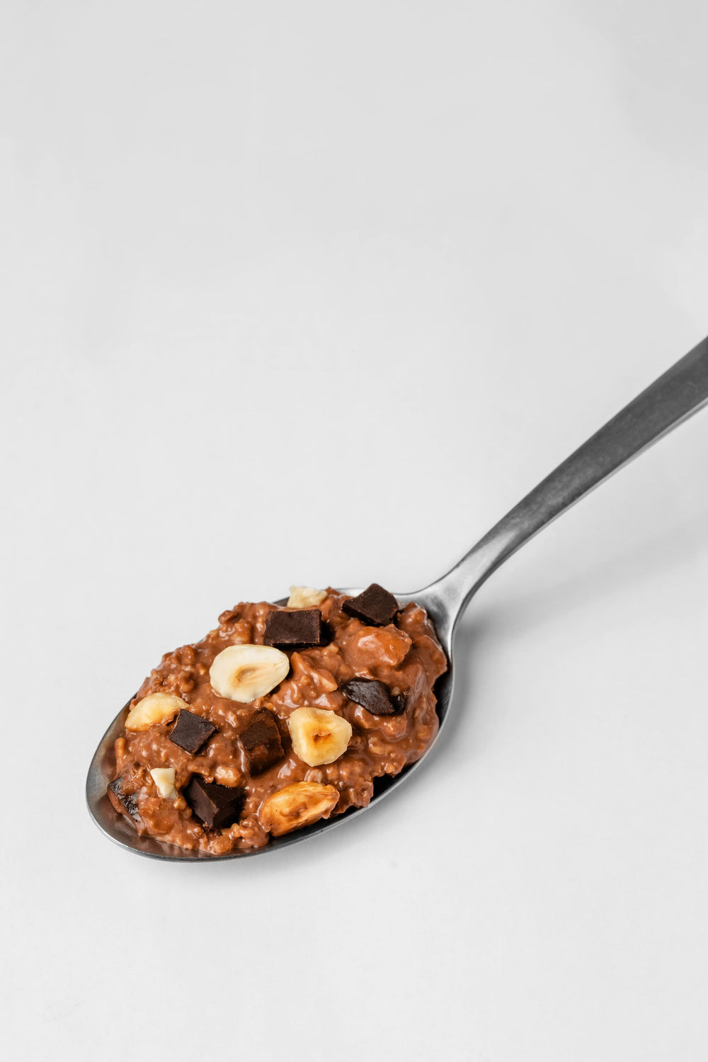 Cuillère de porridge chocolat noisette crémeux Funkie, riche en protéines et saveur cacao-noisette